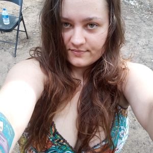 Meet your Posher, Devin